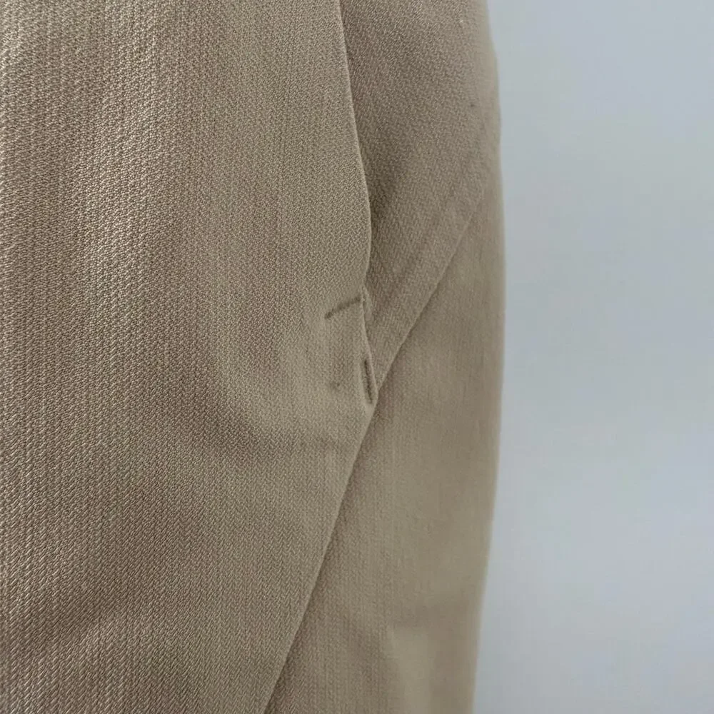 Lululemon Men Beige Stretch Woven Tapered Performance Pants